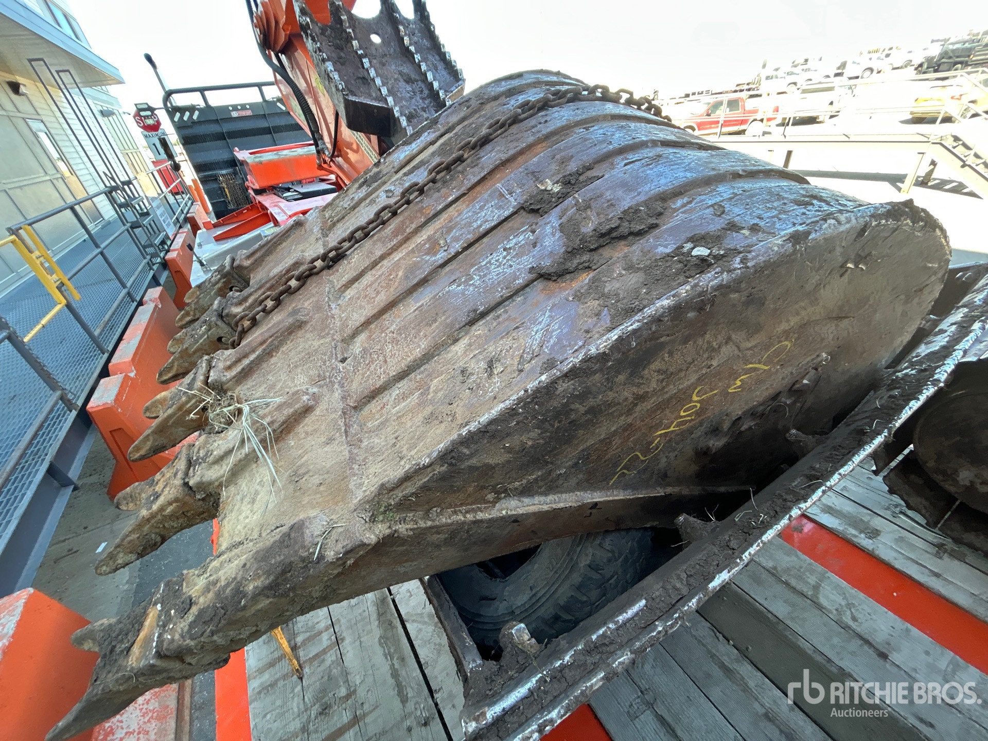 Photo of 2015 Hitachi ZX210LC-5B