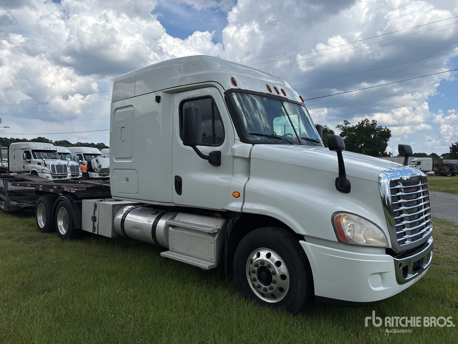 2013 Freightliner CASCADIA 125