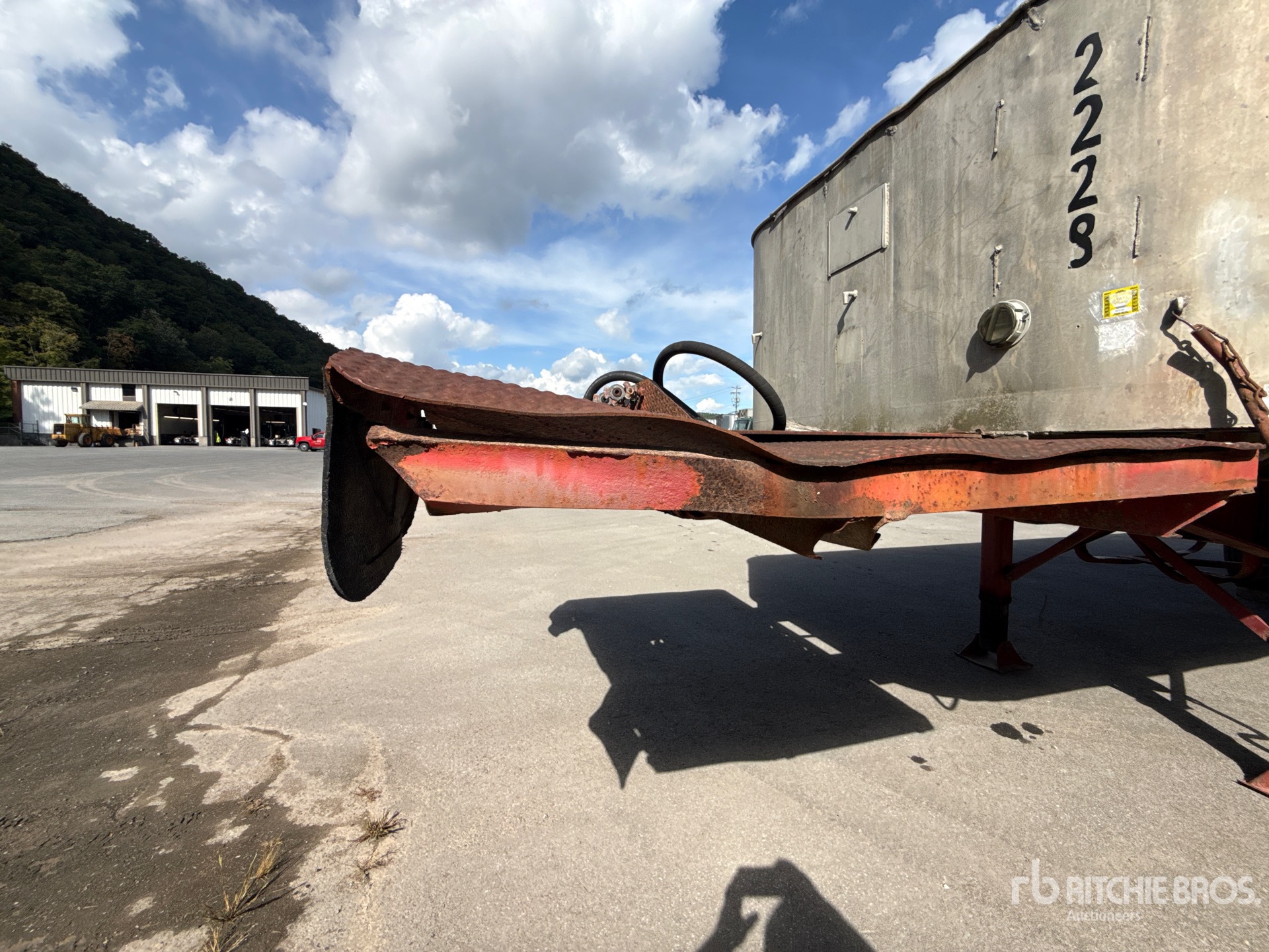 1960 Fruehauf 24 FT T/A ALUMINUM