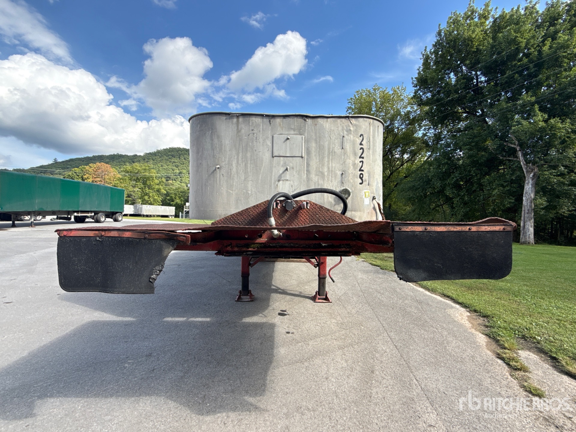 1960 Fruehauf 24 FT T/A ALUMINUM