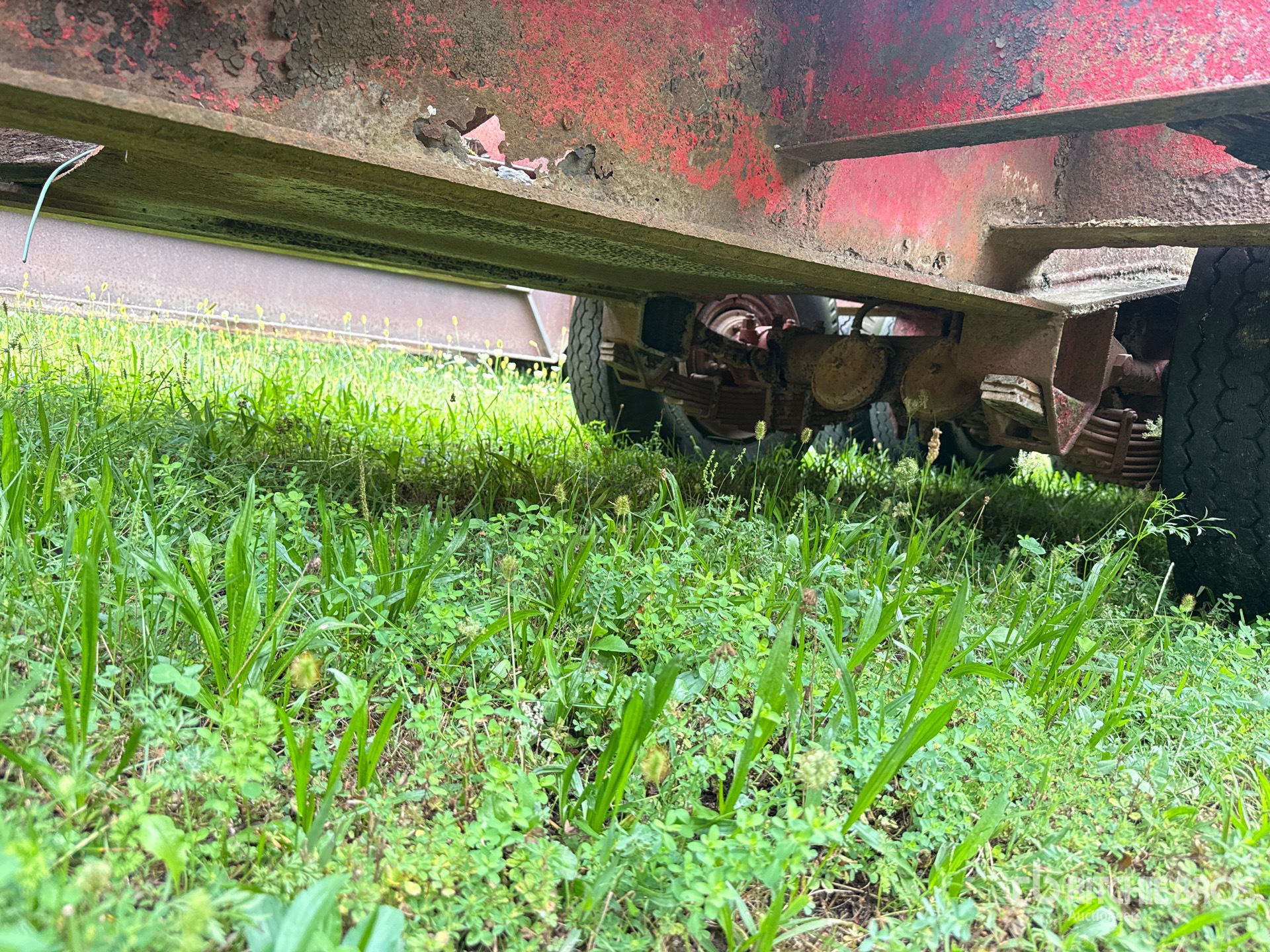 1968 Fruehauf Tri/A Fixed Neck