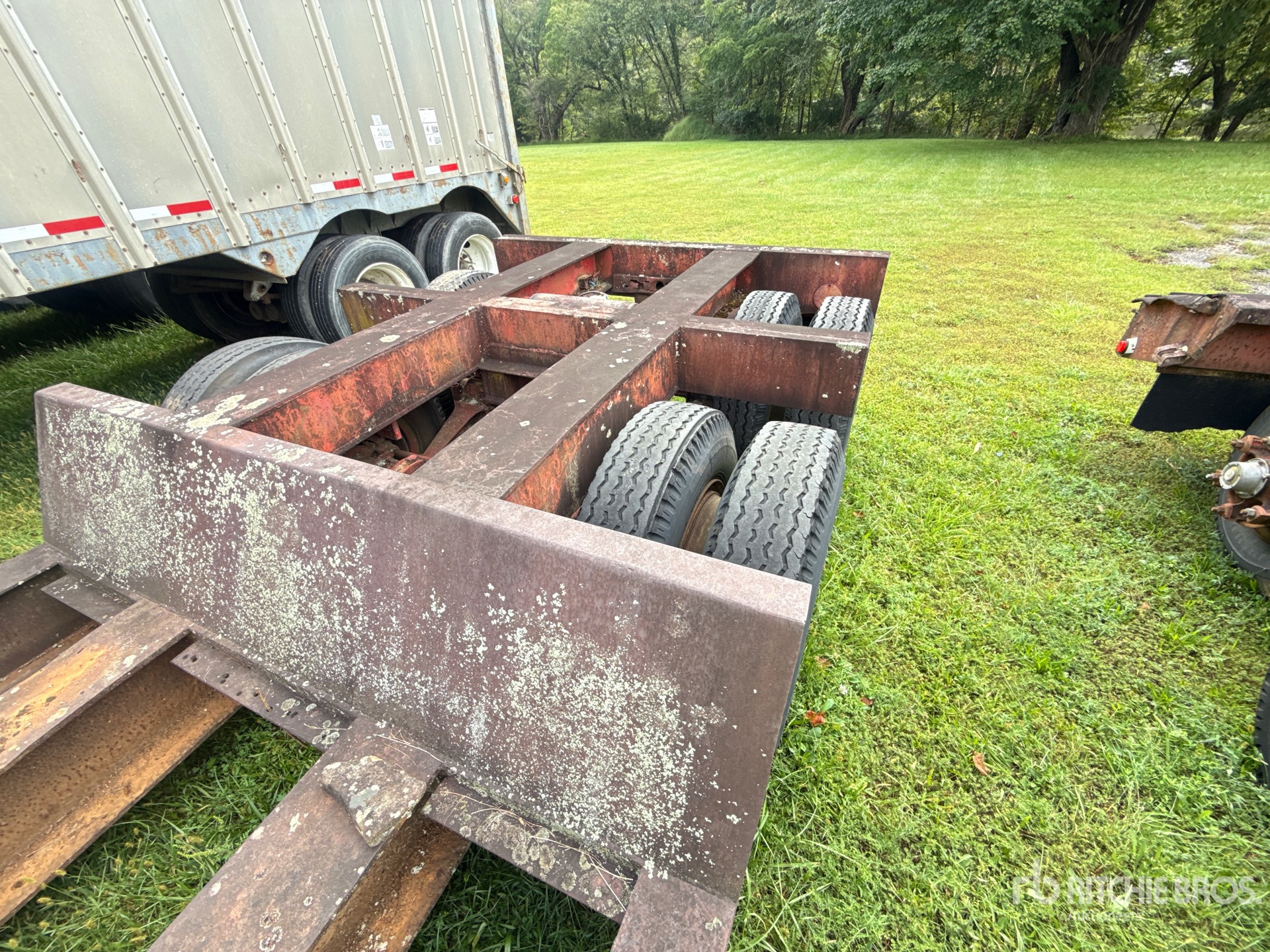 1958 Fruehauf T/A Removable Gooseneck