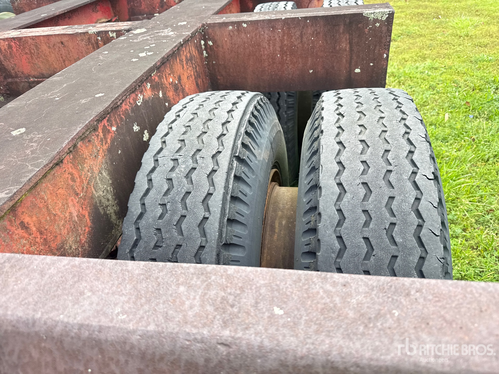 1958 Fruehauf T/A Removable Gooseneck