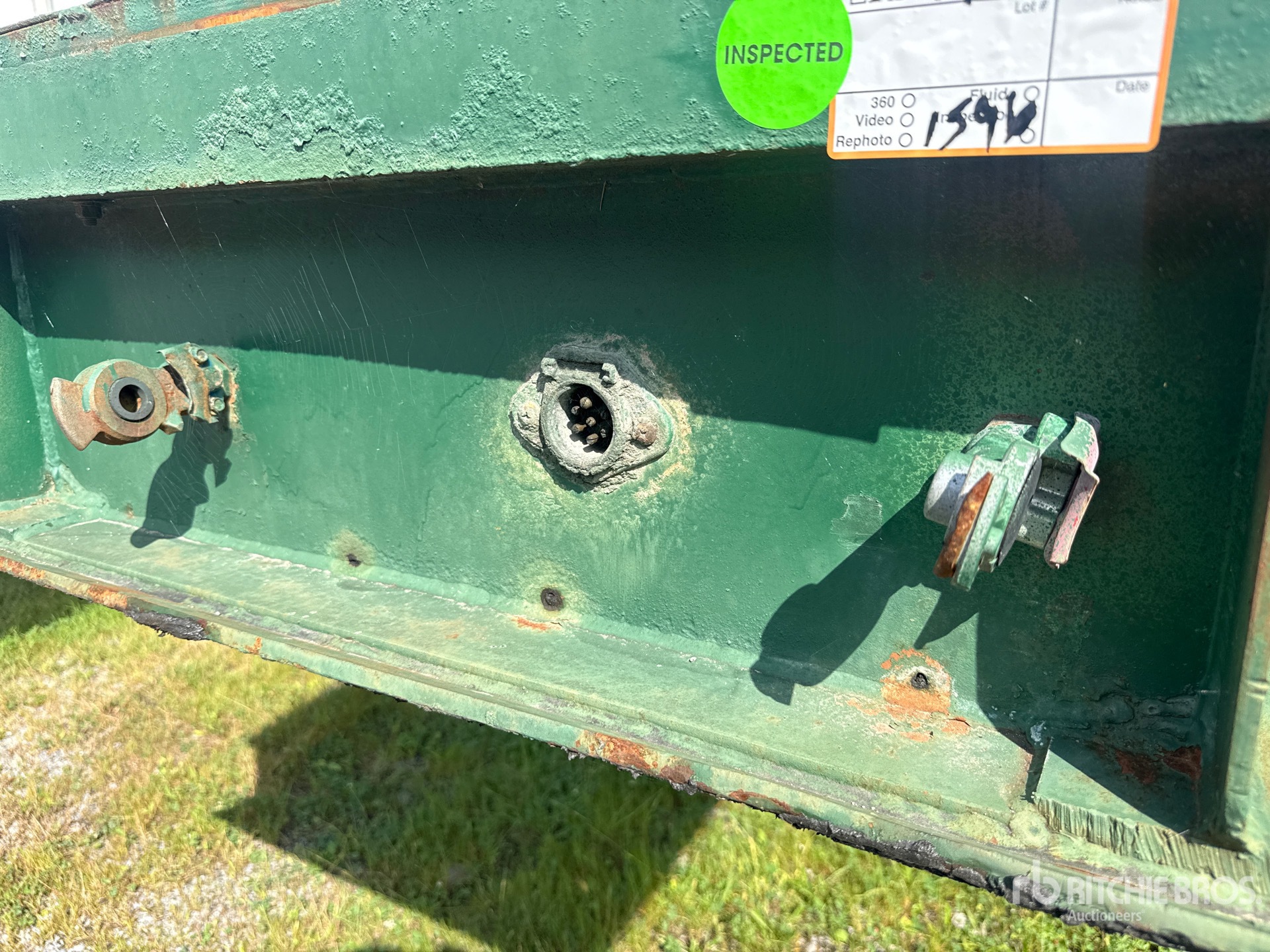 1987 Fruehauf T/A Removable Gooseneck