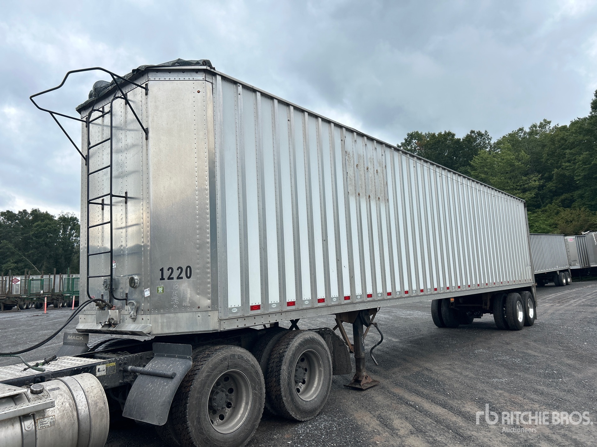 Photo of 2018 Dorsey 45 ft T/A
