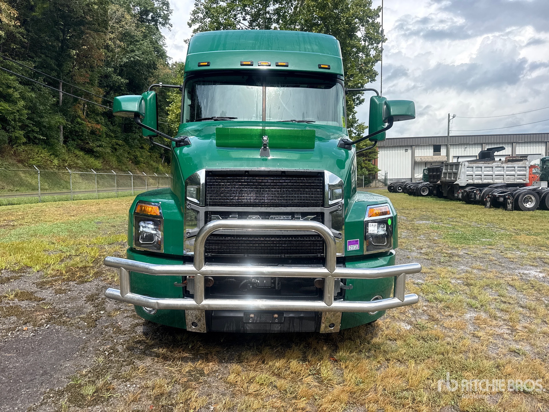 2020 Mack ANTHEM AN64T