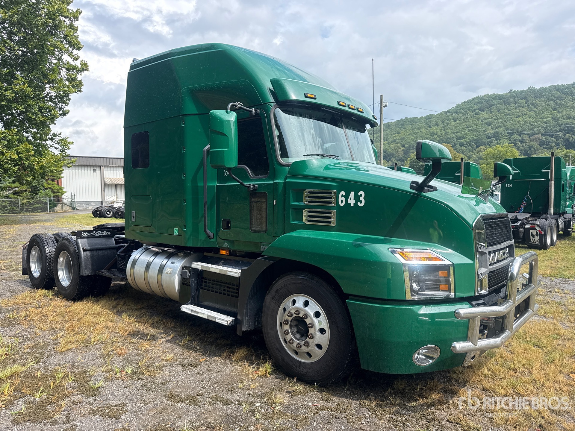 2020 Mack ANTHEM AN64T
