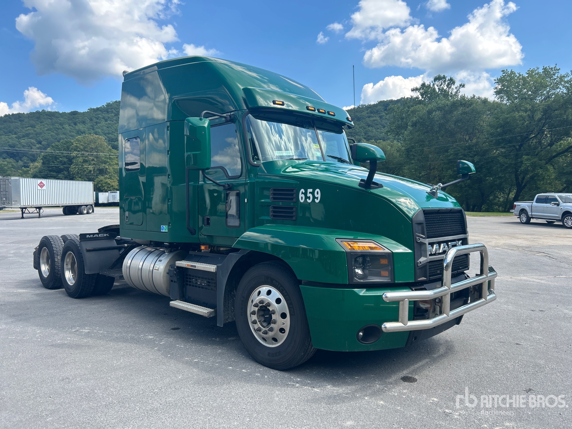 2021 Mack ANTHEM AN64T