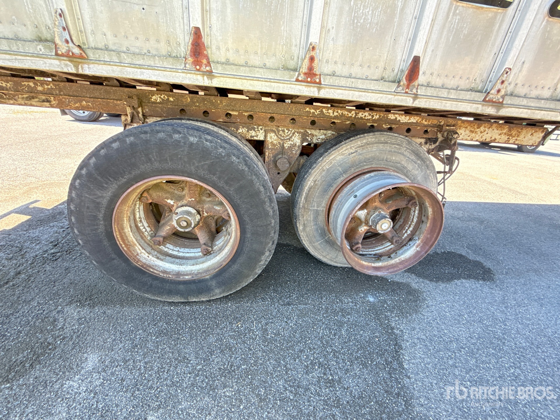 1964 Fruehauf 40 ft