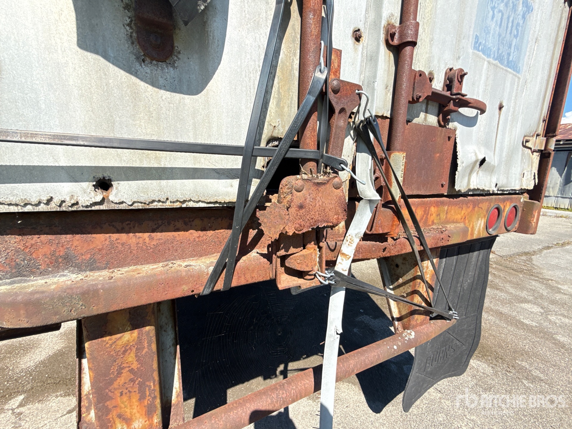 1964 Fruehauf 40 ft