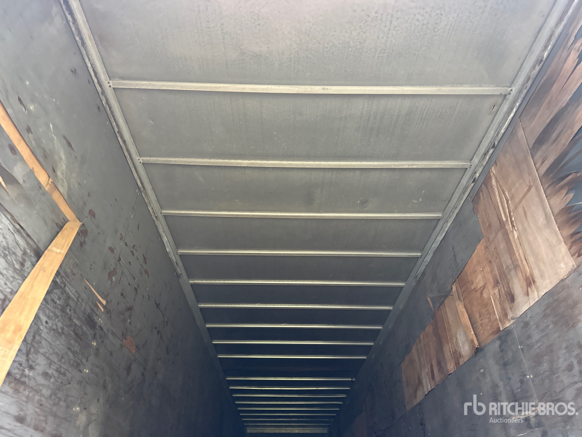 1973 Fruehauf 40 FT X 96 IN T/A (INOPERABLE)