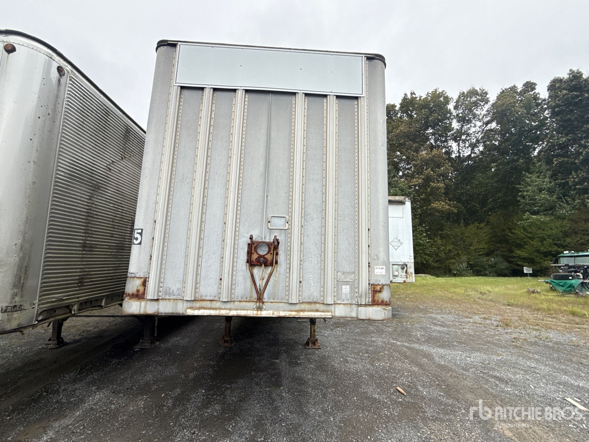 1973 Fruehauf 40 FT X 96 IN T/A (INOPERABLE)