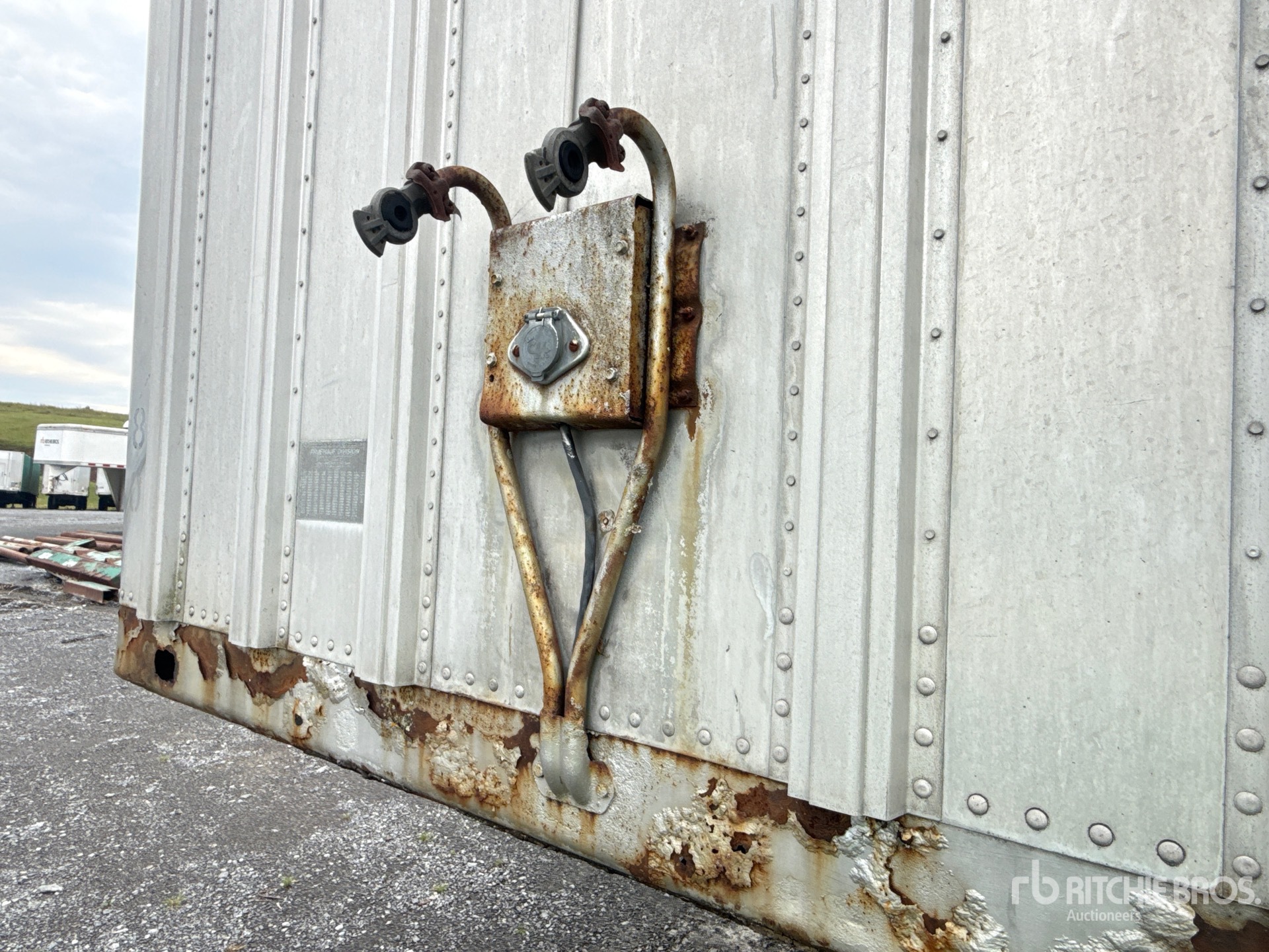 1975 Fruehauf 40 ft
