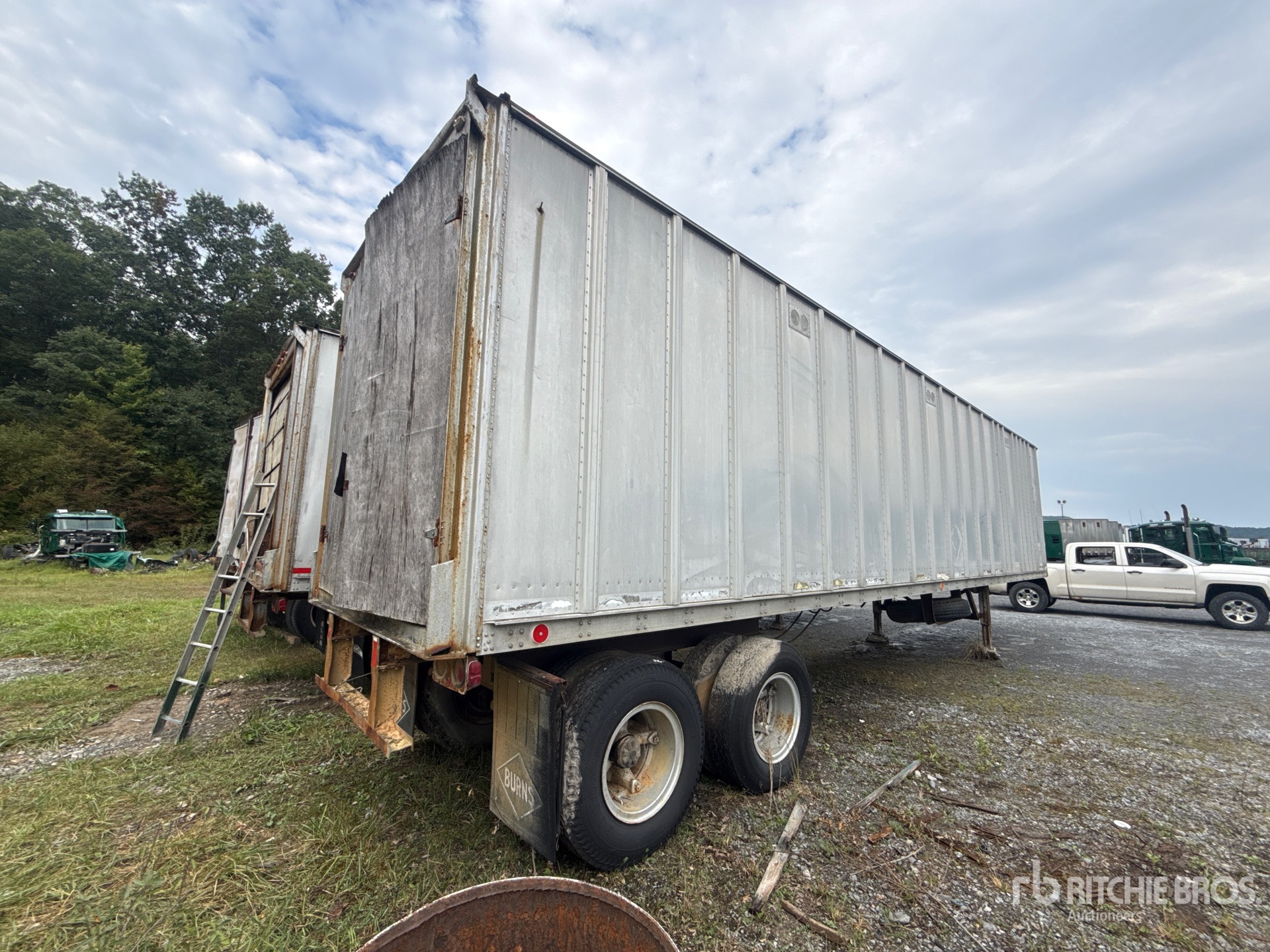 1975 Fruehauf 40 ft