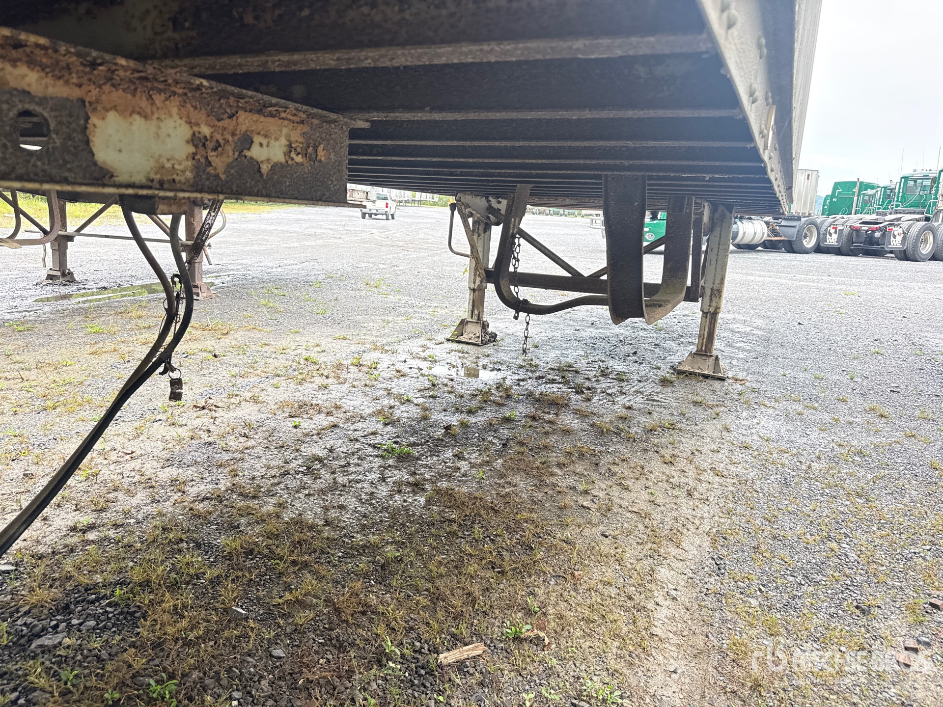 1975 Fruehauf 40 ft