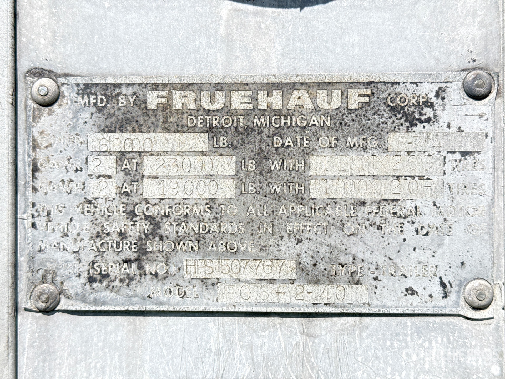 1975 Fruehauf 40 FT X 96 IN T/A (INOPERABLE)