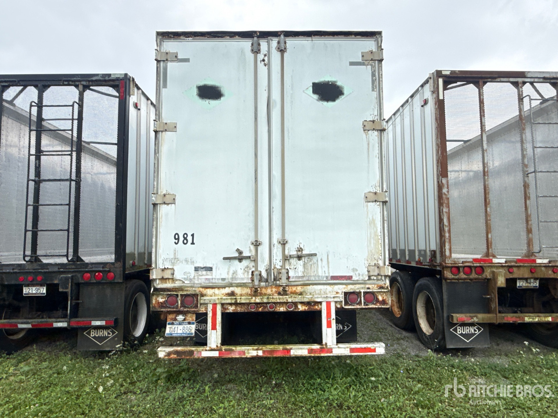 1996 Stoughton AVW485T