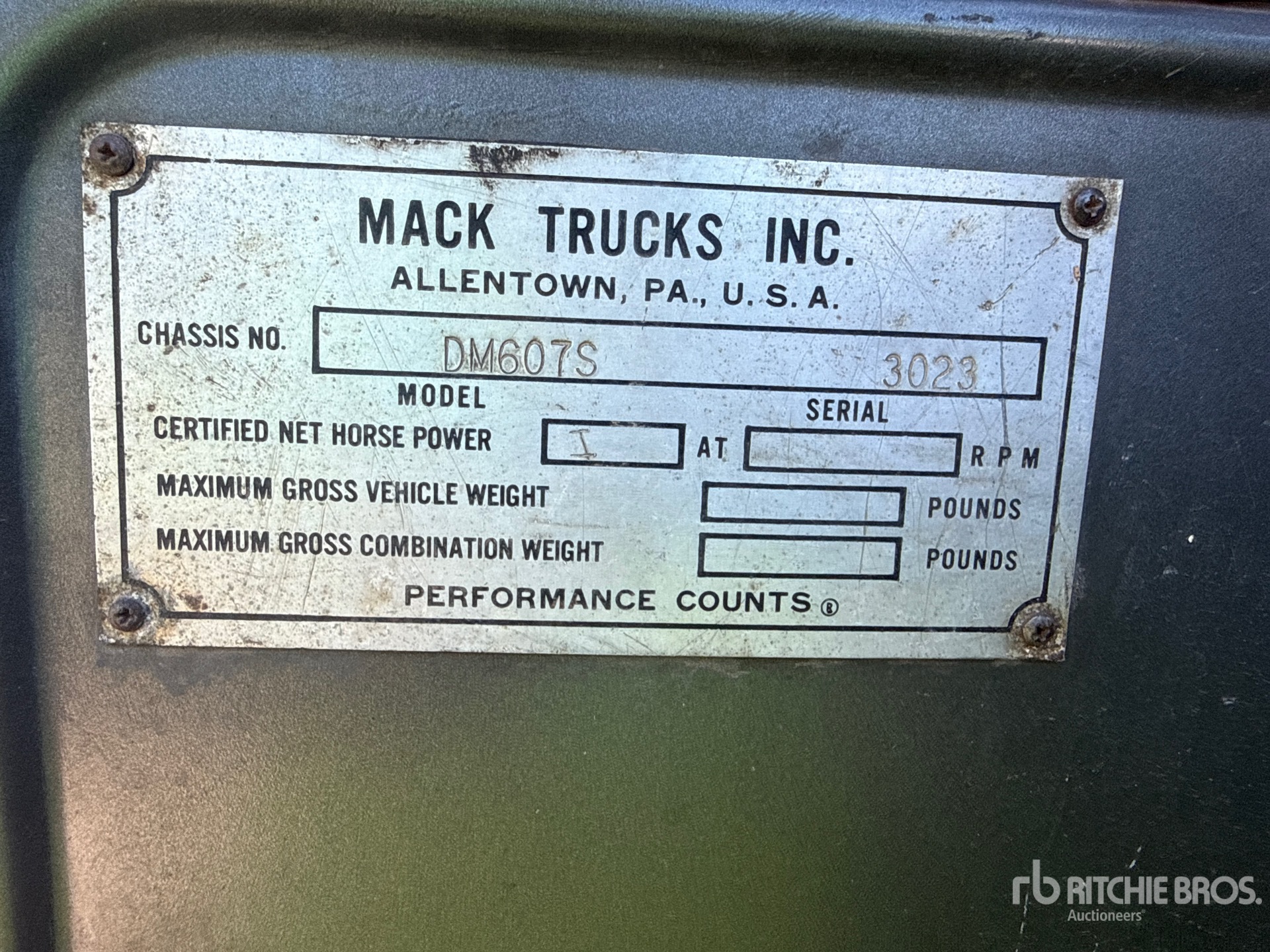 1967 Mack DM607