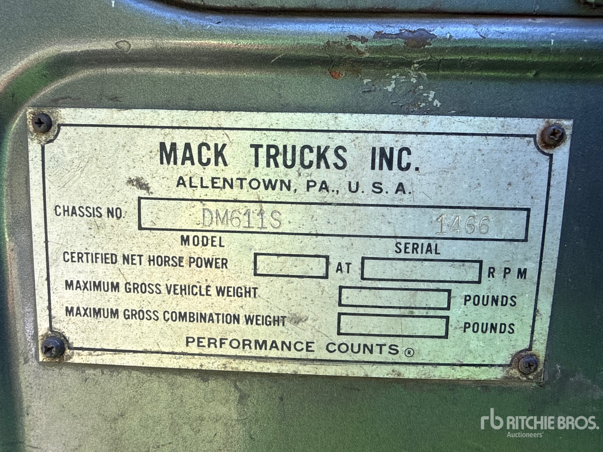 1967 Mack DM611