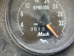 4 Transmision with Engine Hours