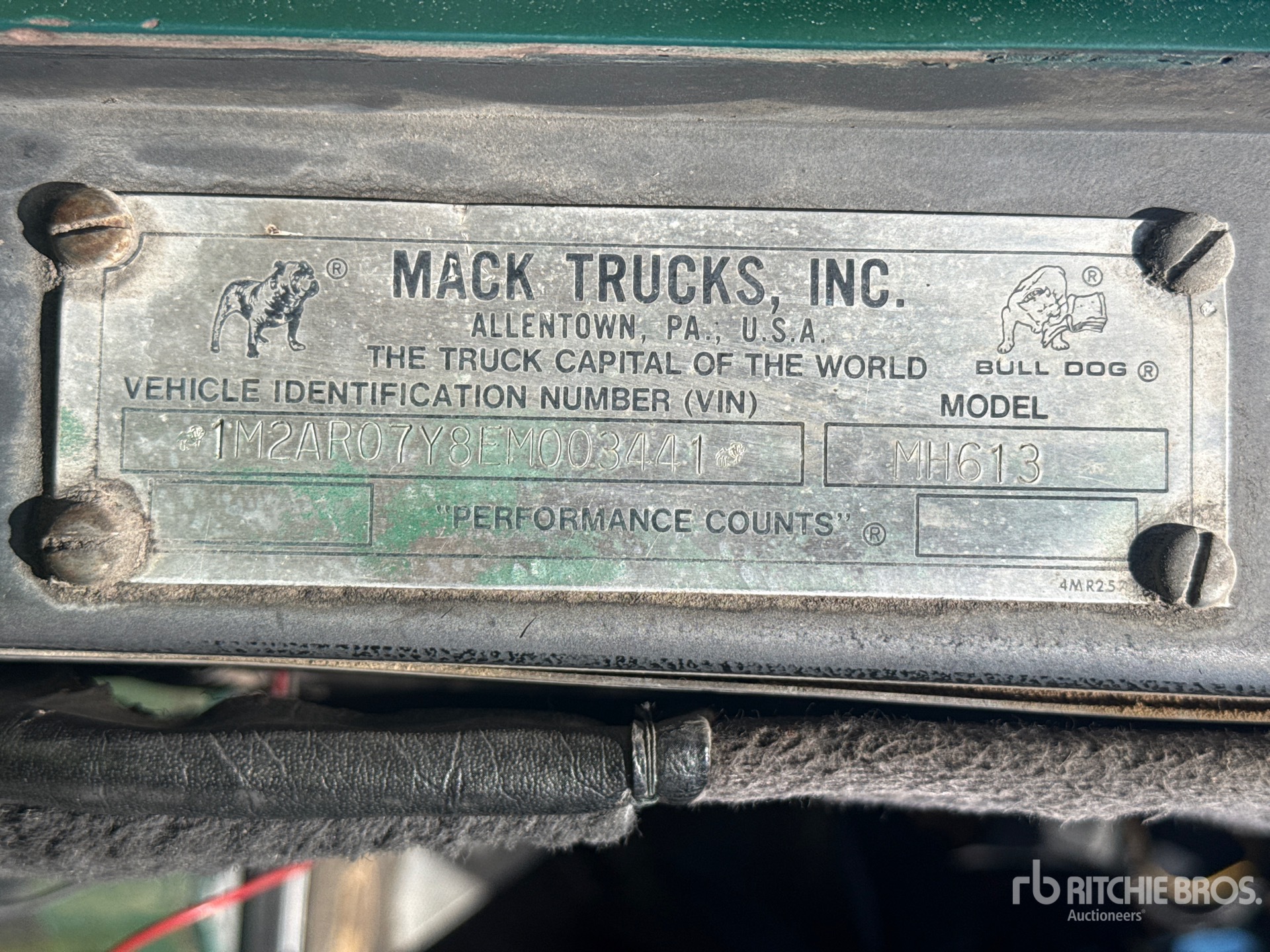 1984 Mack MH600