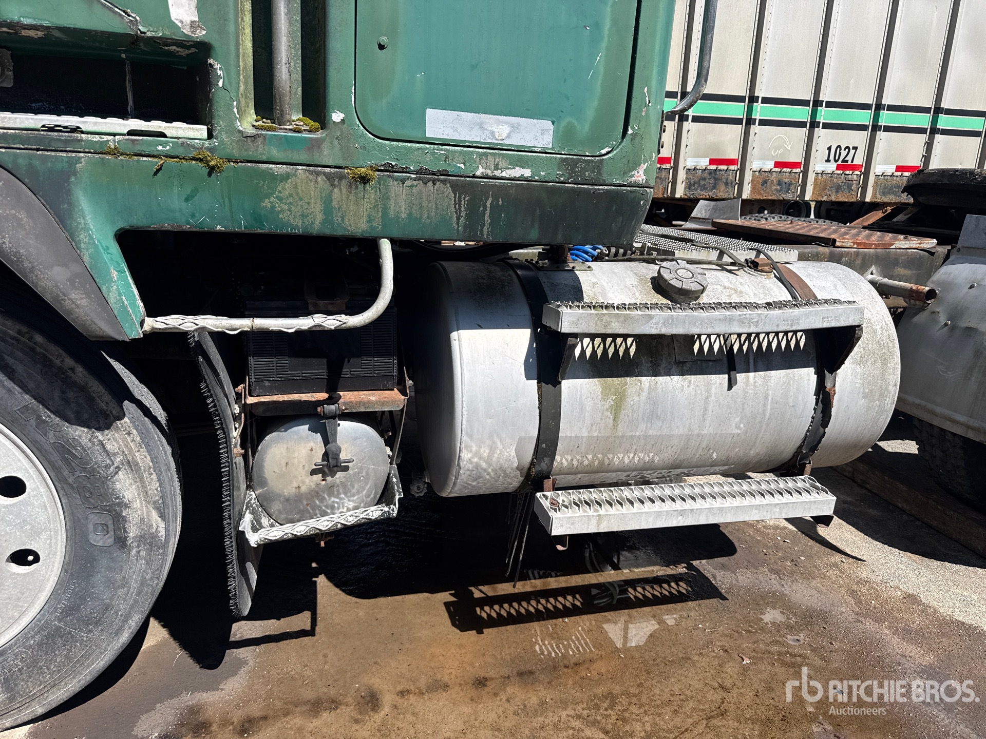 1984 Mack MH600