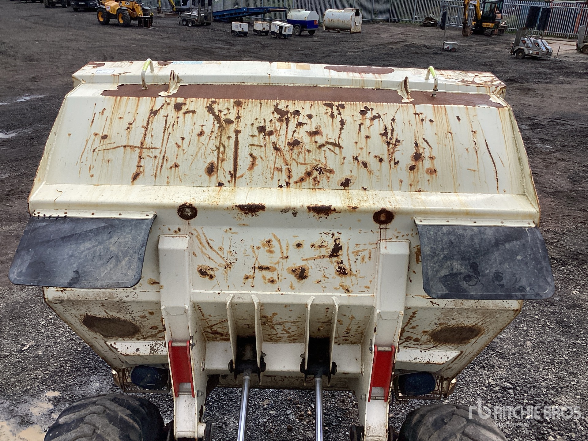 2015 Terex 9 TON 4X4