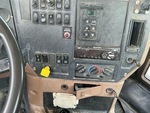 Cab with Control de Frenos