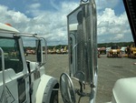 Cab with Espejos