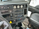 Cab with Control de Frenos