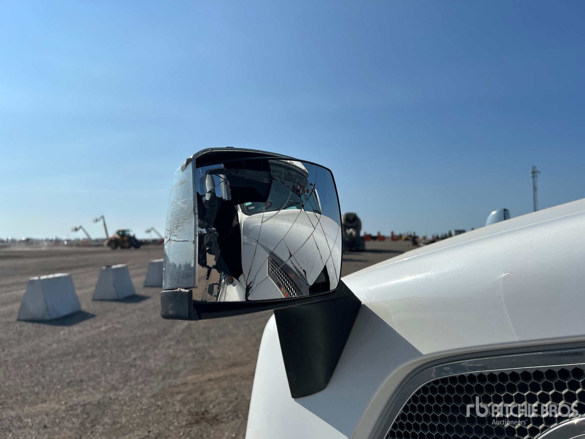 2013 Volvo VNL