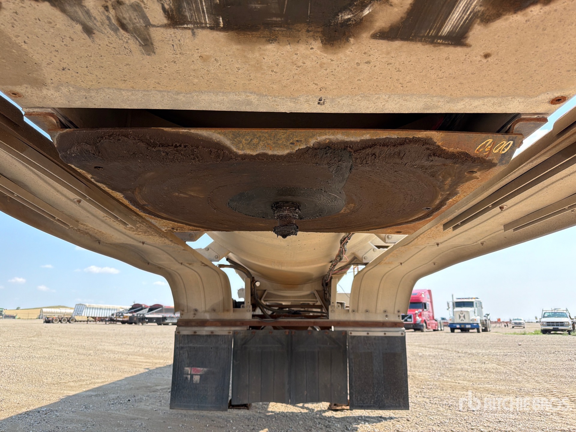 2013 Heil 12000 CFT QUAD/A (INOPERABLE)