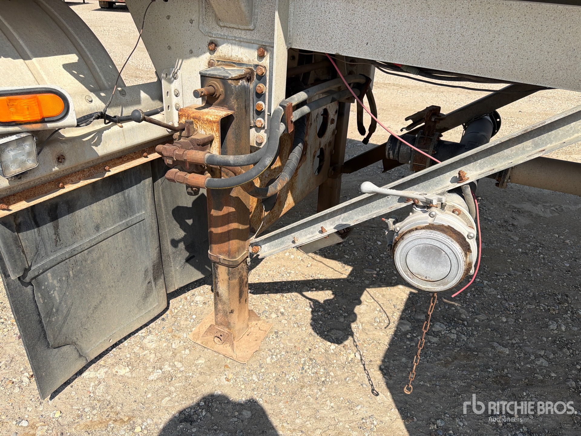 2013 Heil 12000 CFT QUAD/A (INOPERABLE)