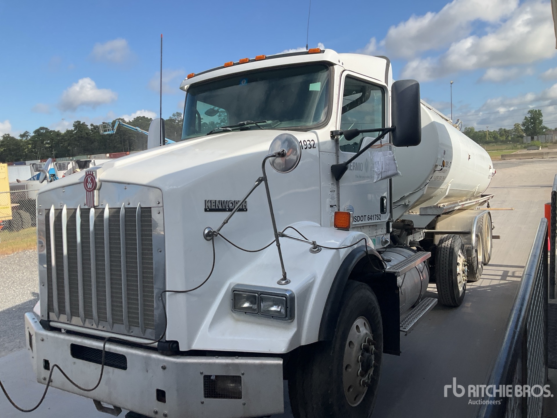 2013 Kenworth T800