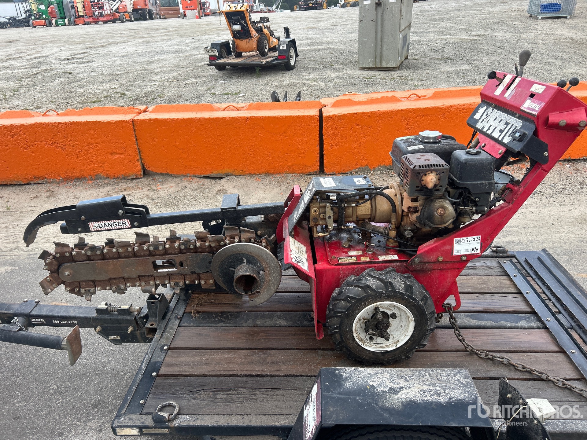 Photo of a  Barreto TRENCHER