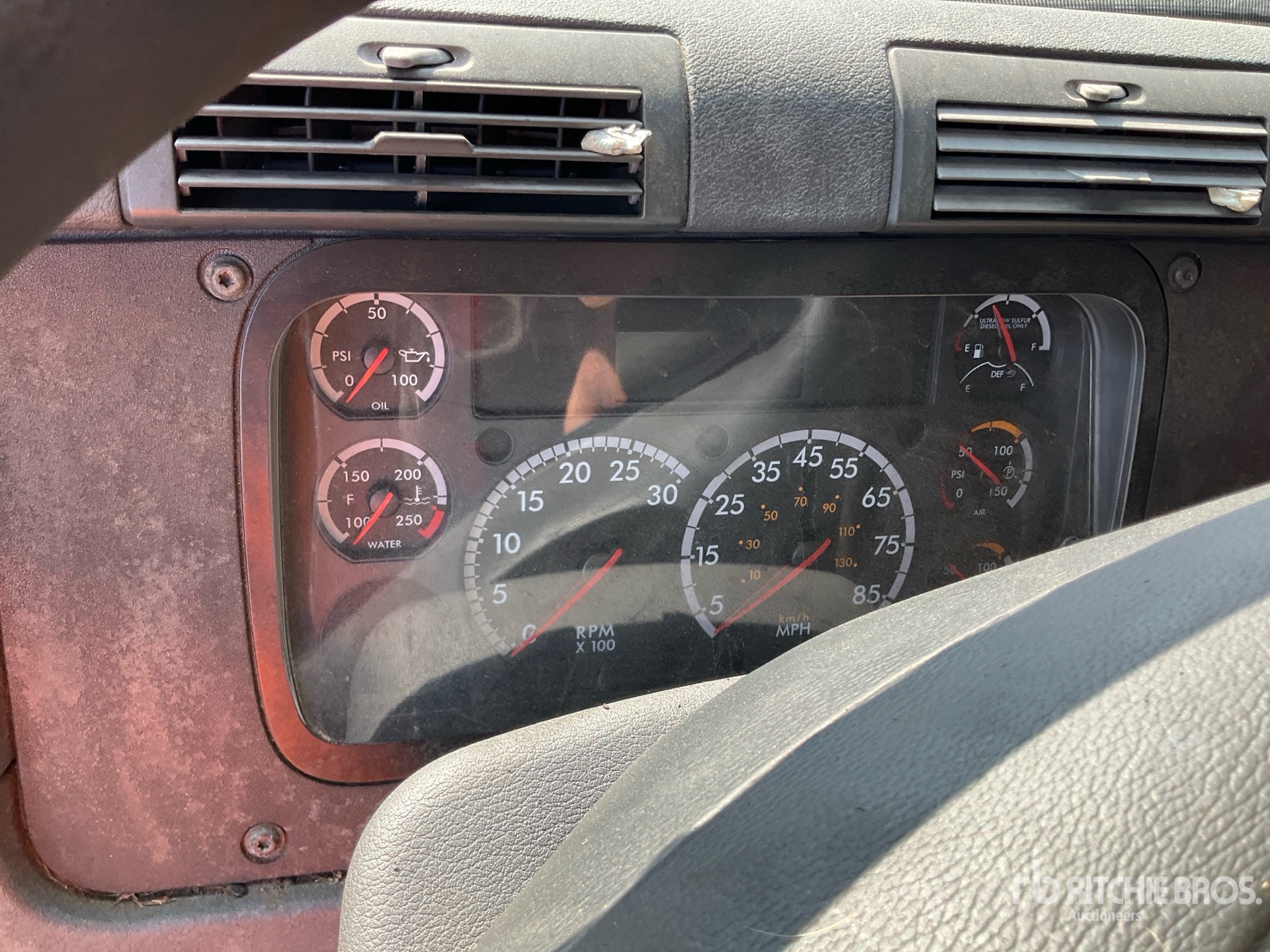 2017 Freightliner CASCADIA 125