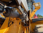 Hydraulics with Loader Lift Cylinders