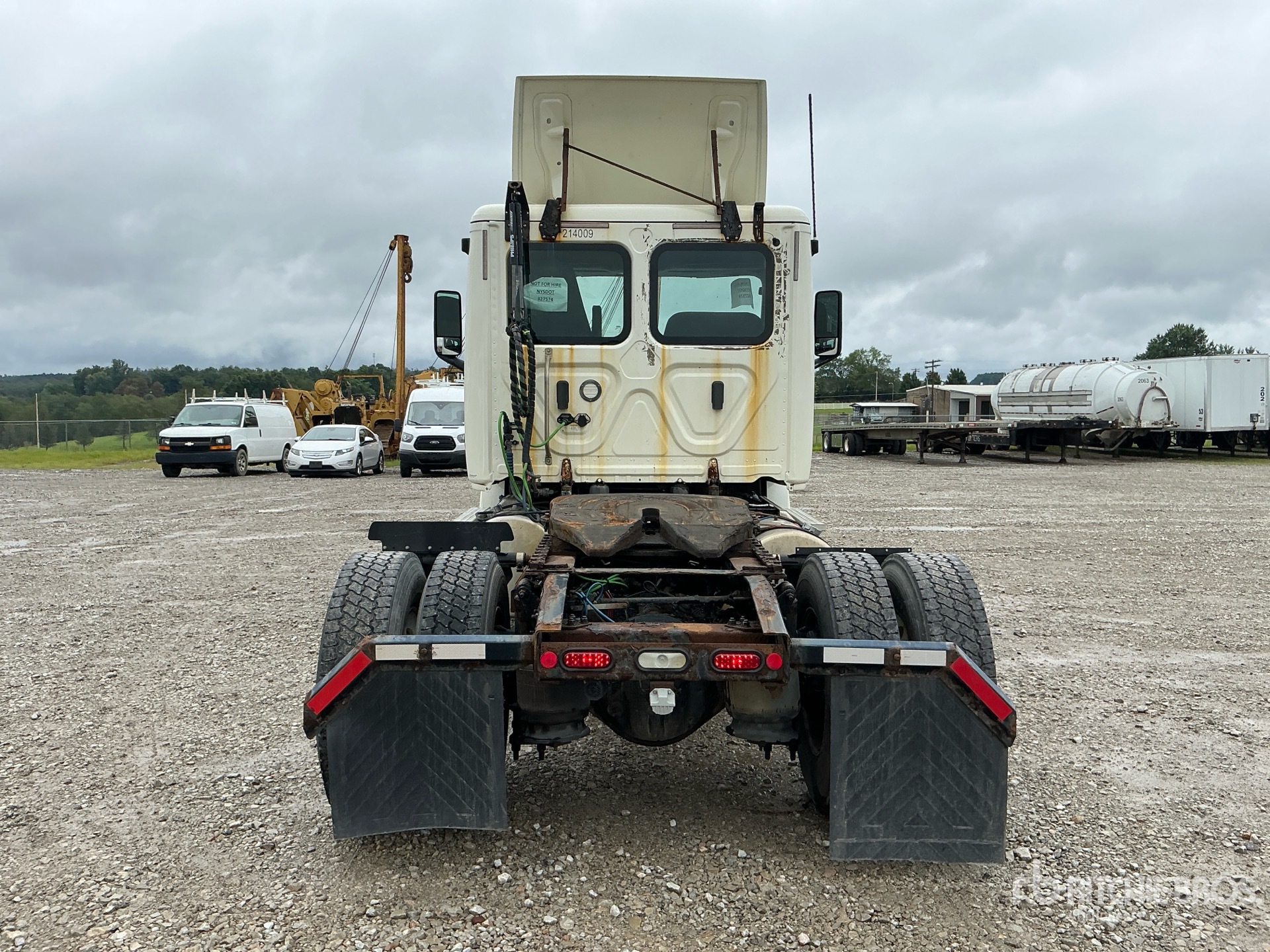 2019 Freightliner CASCADIA 126
