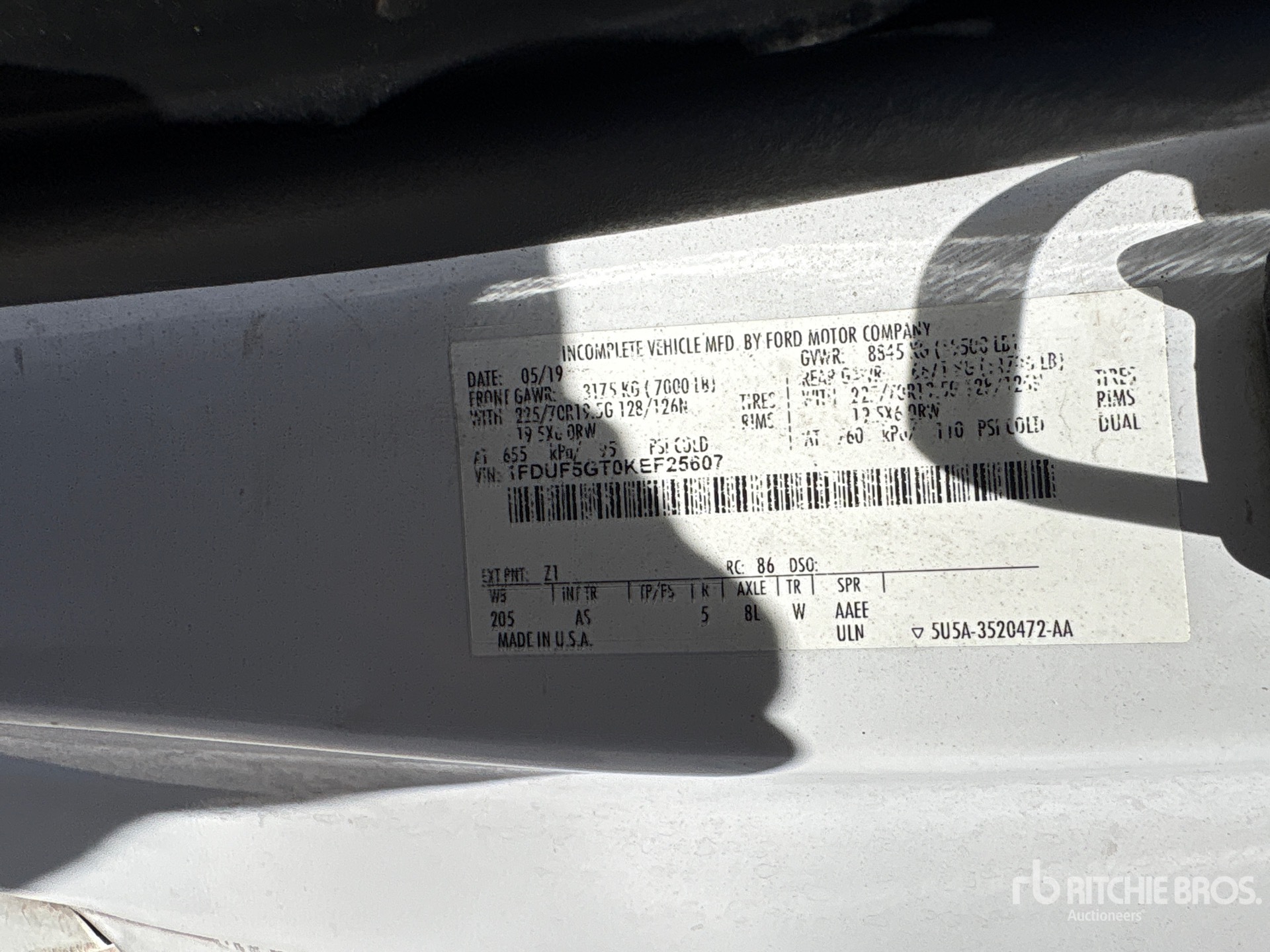 General Appearance with Serial Number / VIN