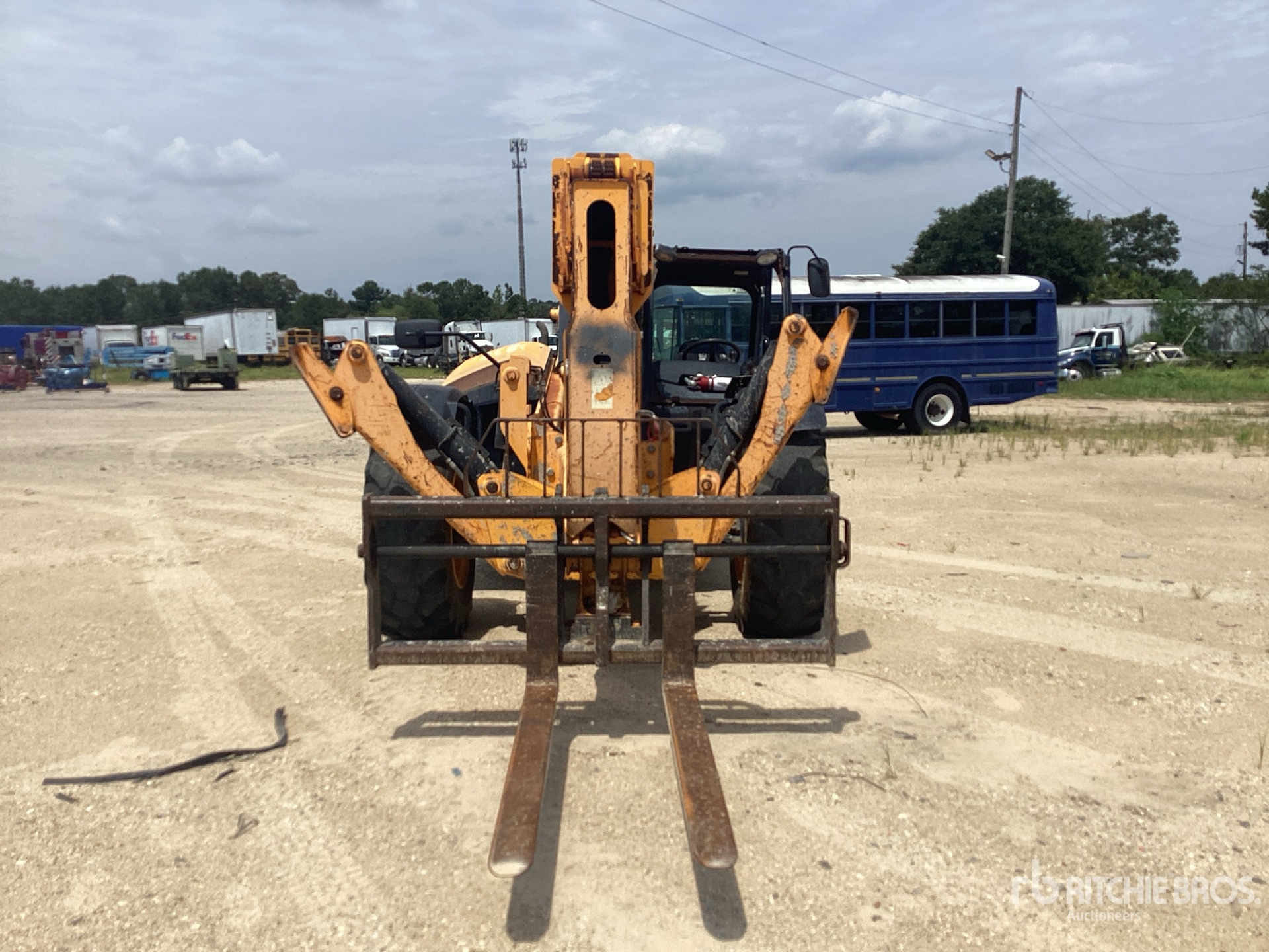 2018 JCB 510-56