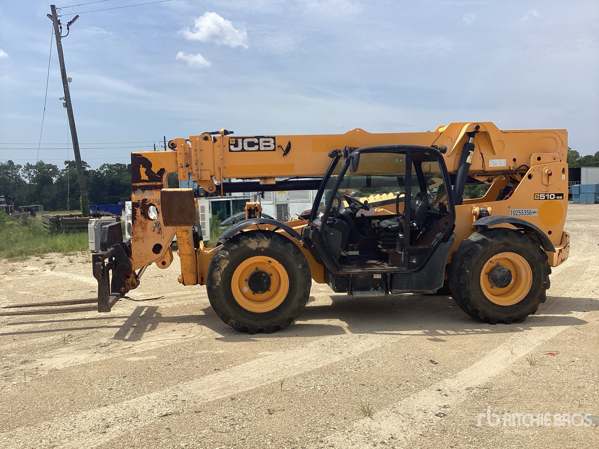2018 JCB 510-56