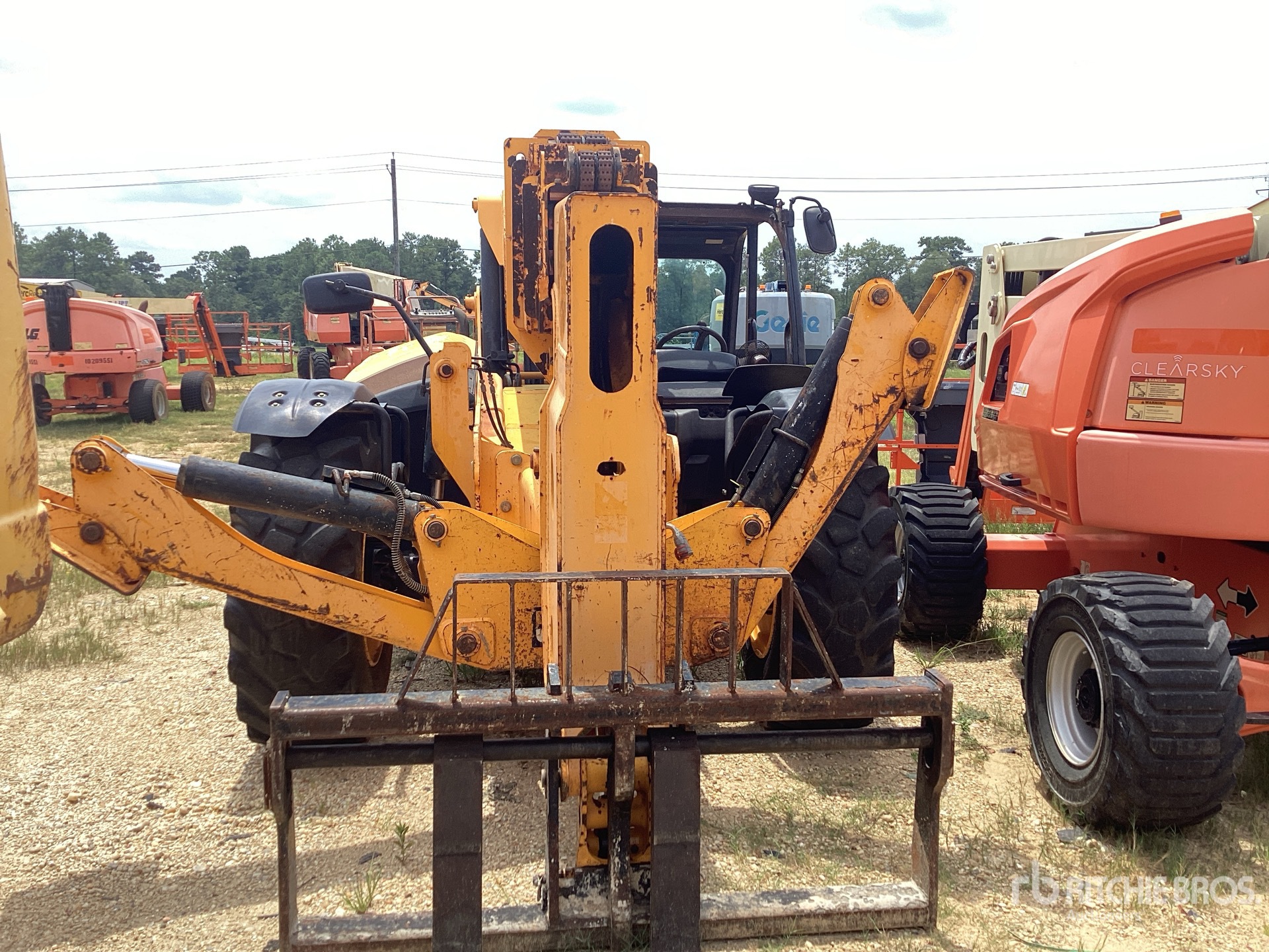 2018 JCB 510-56