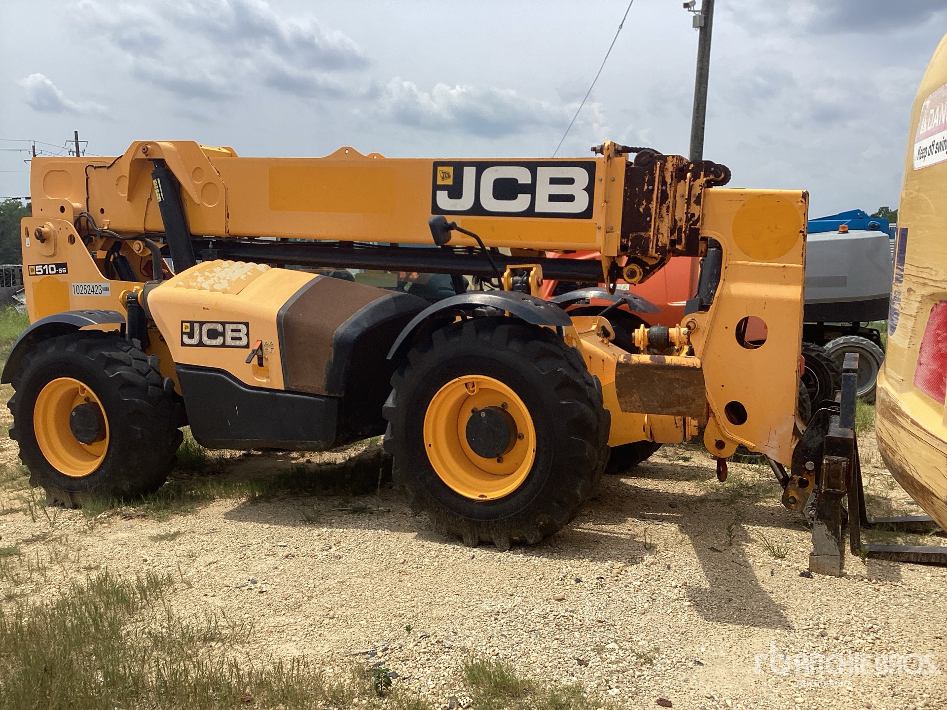 2018 JCB 510-56