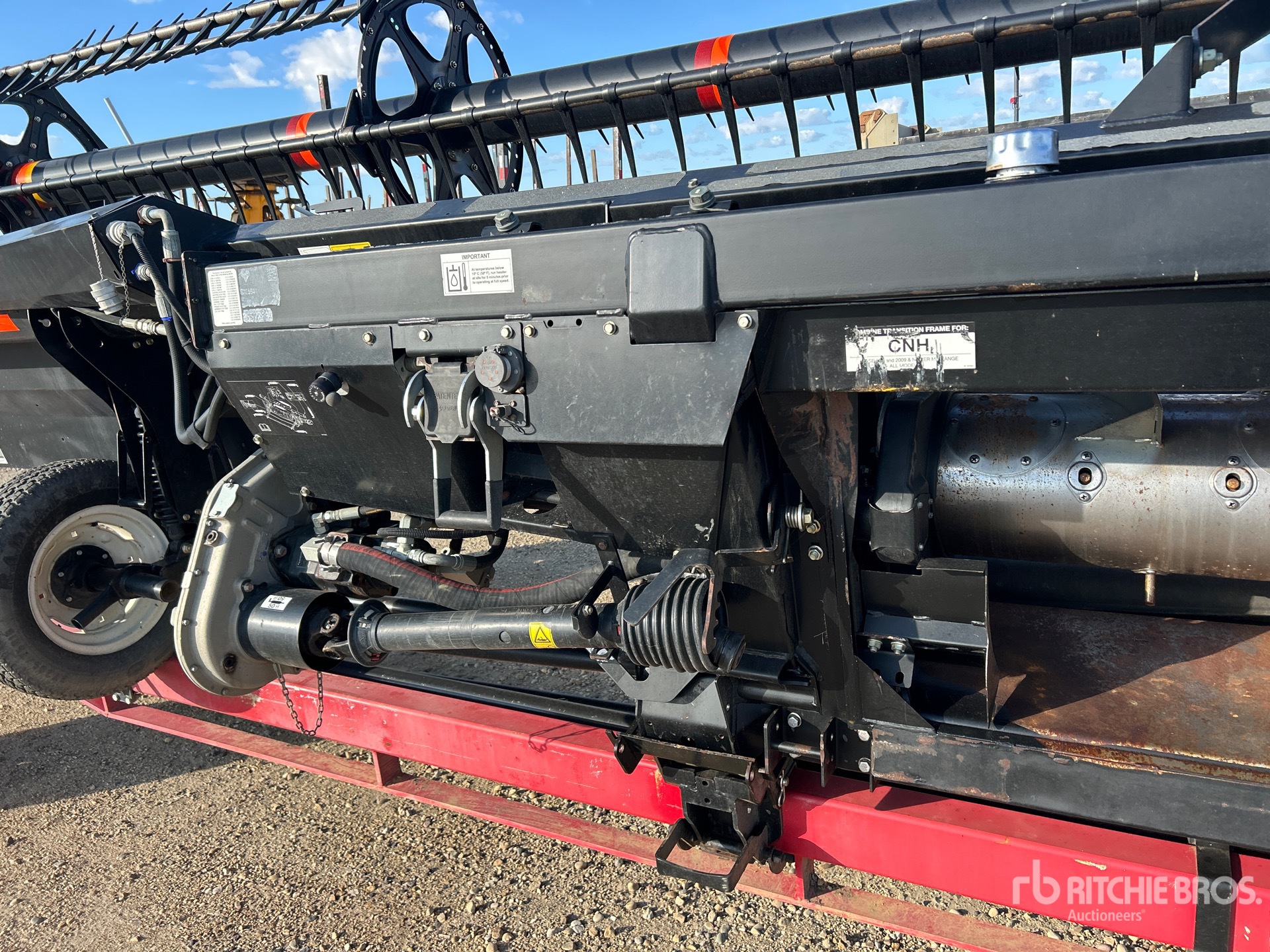 2013 Macdon D65-S