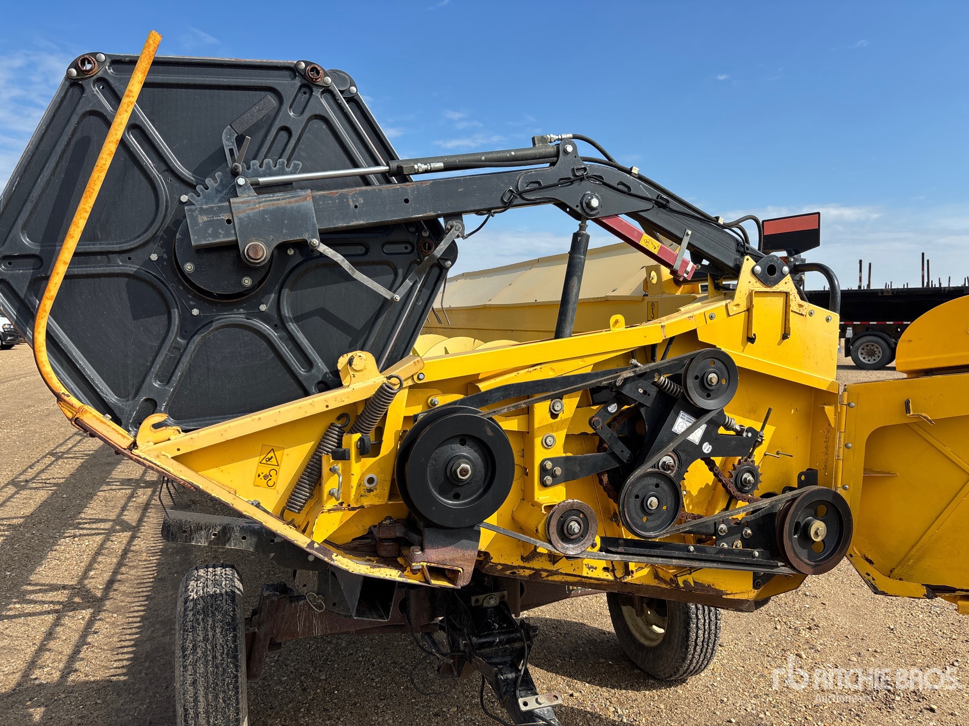 2013 New Holland 35 G