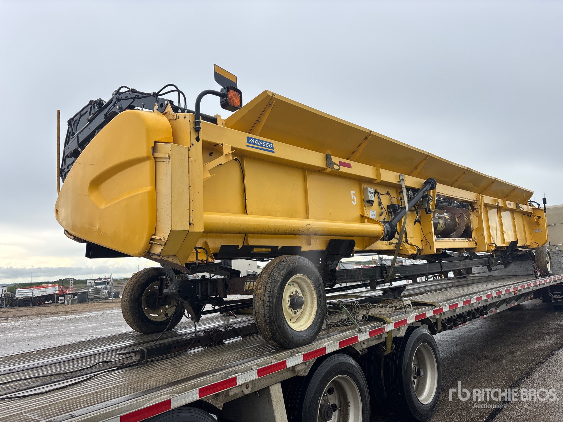 2013 New Holland 35 G