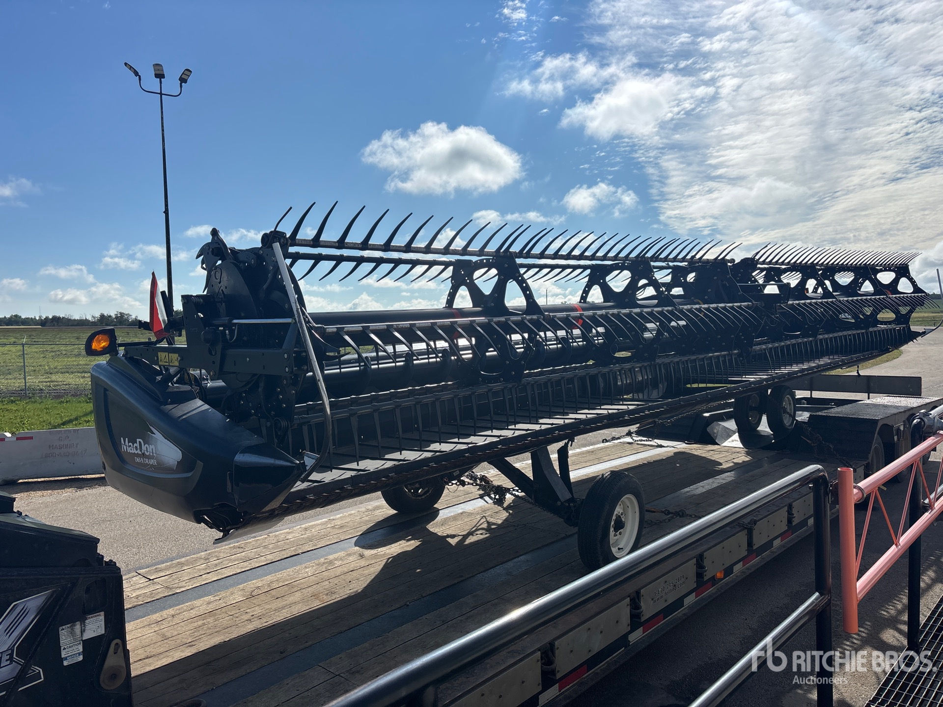 2017 Macdon D65-S