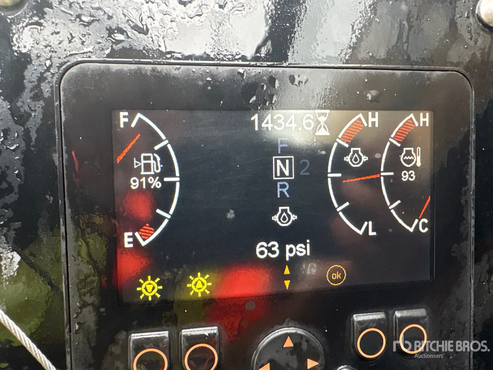 General Appearance with Hour Meter / Odometer