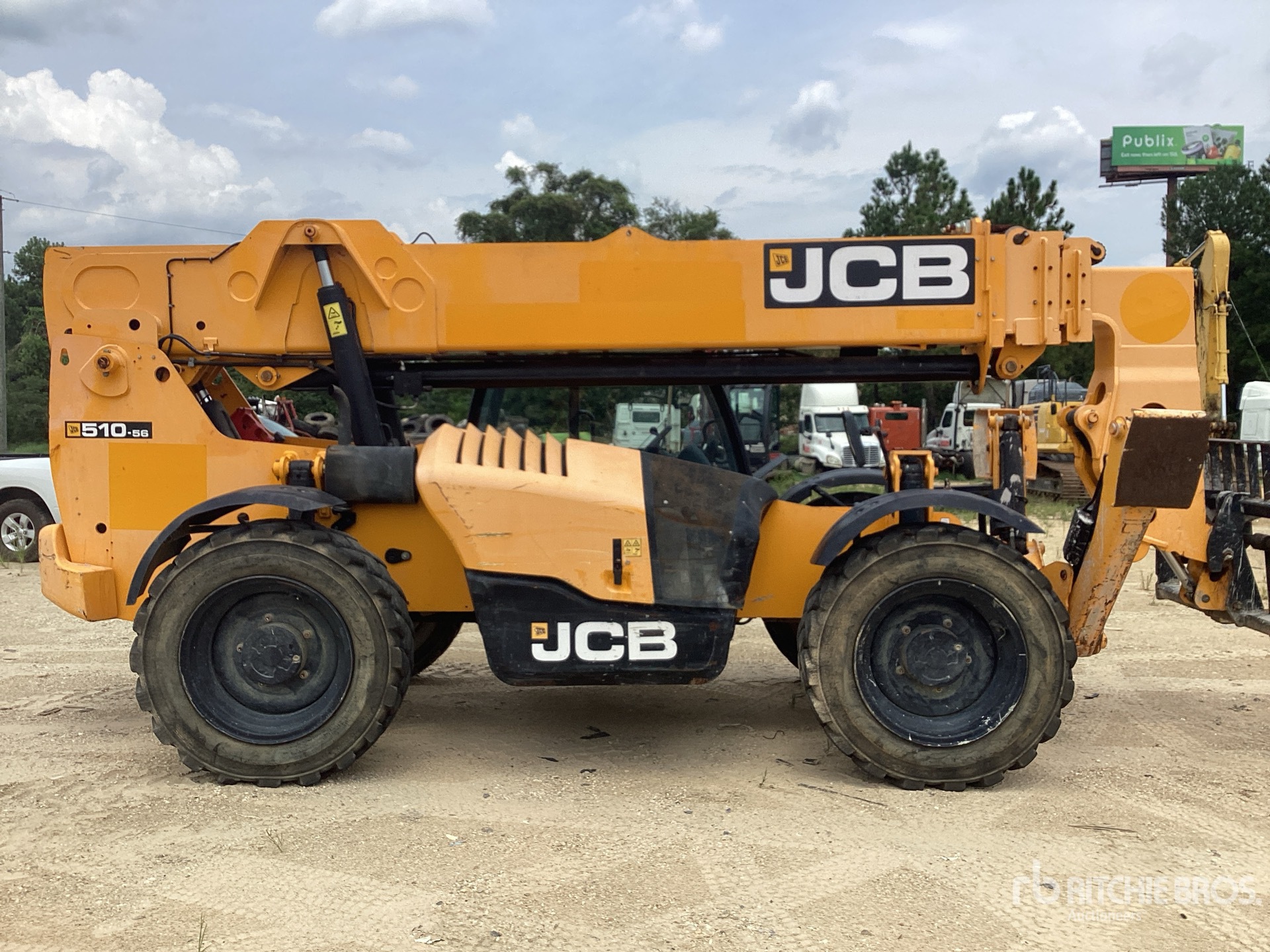 2022 JCB 510-56