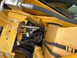 Hydraulics with Hydraulic Center Swivel